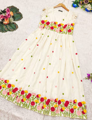 Elegant Maska Cotton Embroidered Kurti | Short Sleeve | Fully Lined