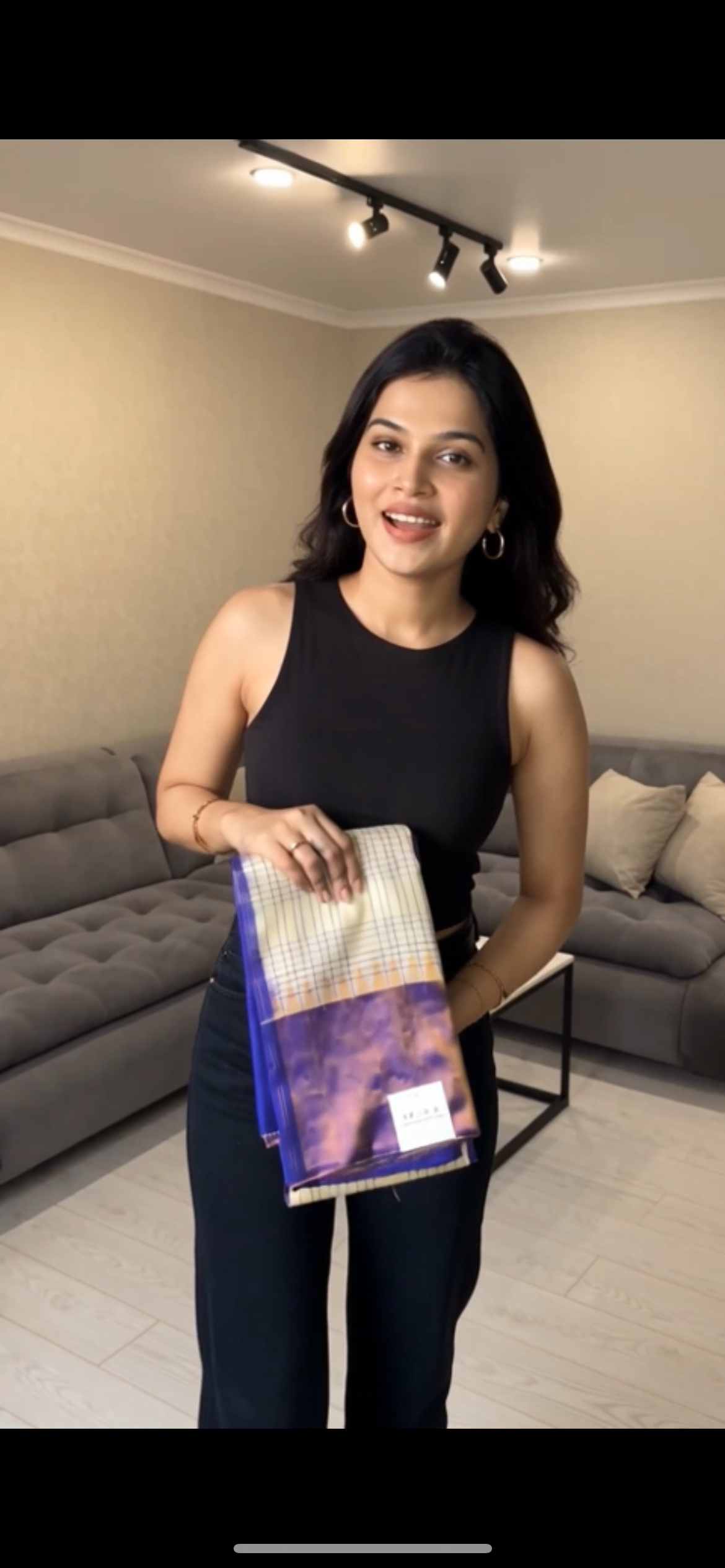 Madhnilla Pattu Silk Saree