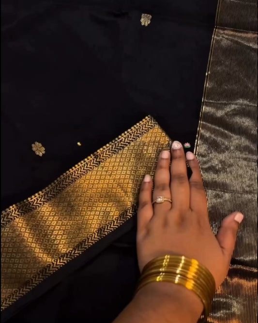 Kanakambari Silk Saree